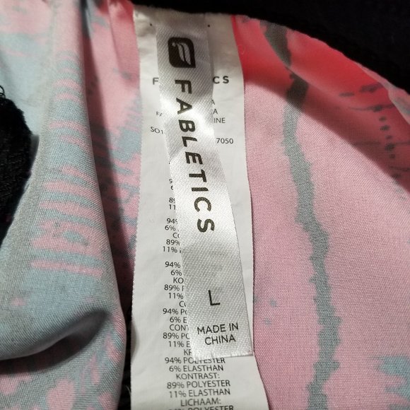 Fabletics shorts Large Carrie II Heat Wave Print Black athletic gym running - Picture 9 of 12